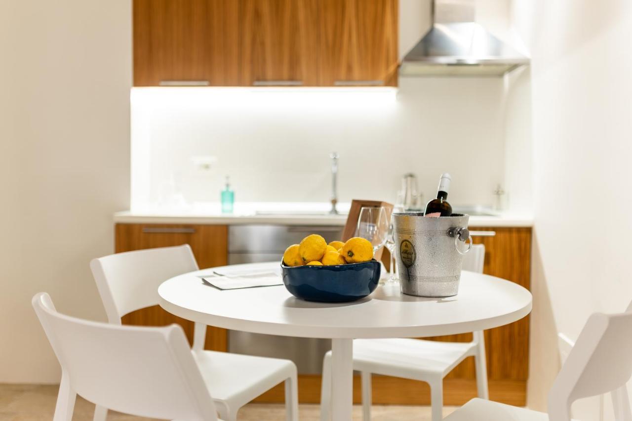 Old Court Luxury Suite&Spa By Monholiday Monopoli Eksteriør billede